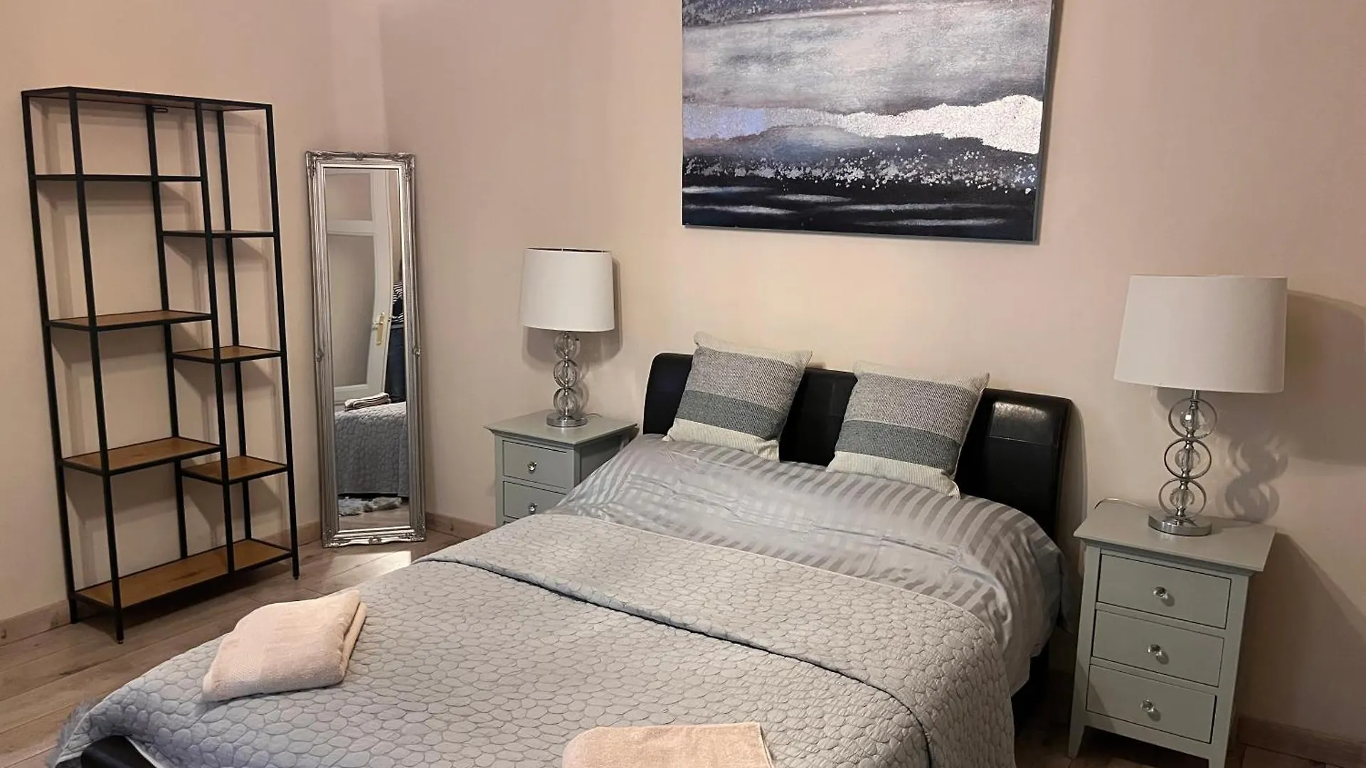 Tiszafa Apartman Szeged